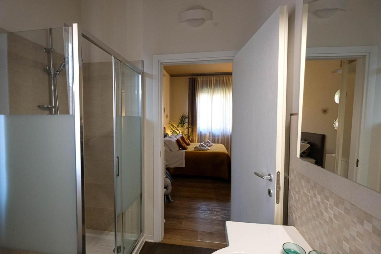 Verona Suites And Rooms ภายนอก รูปภาพ