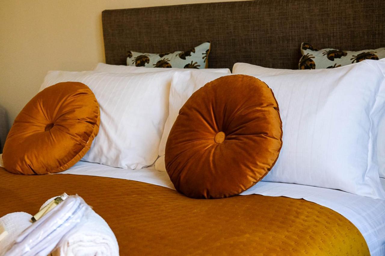Verona Suites And Rooms ภายนอก รูปภาพ