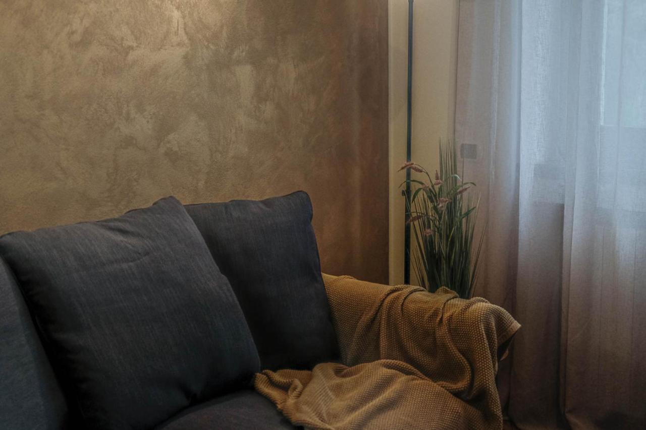 Verona Suites And Rooms ภายนอก รูปภาพ