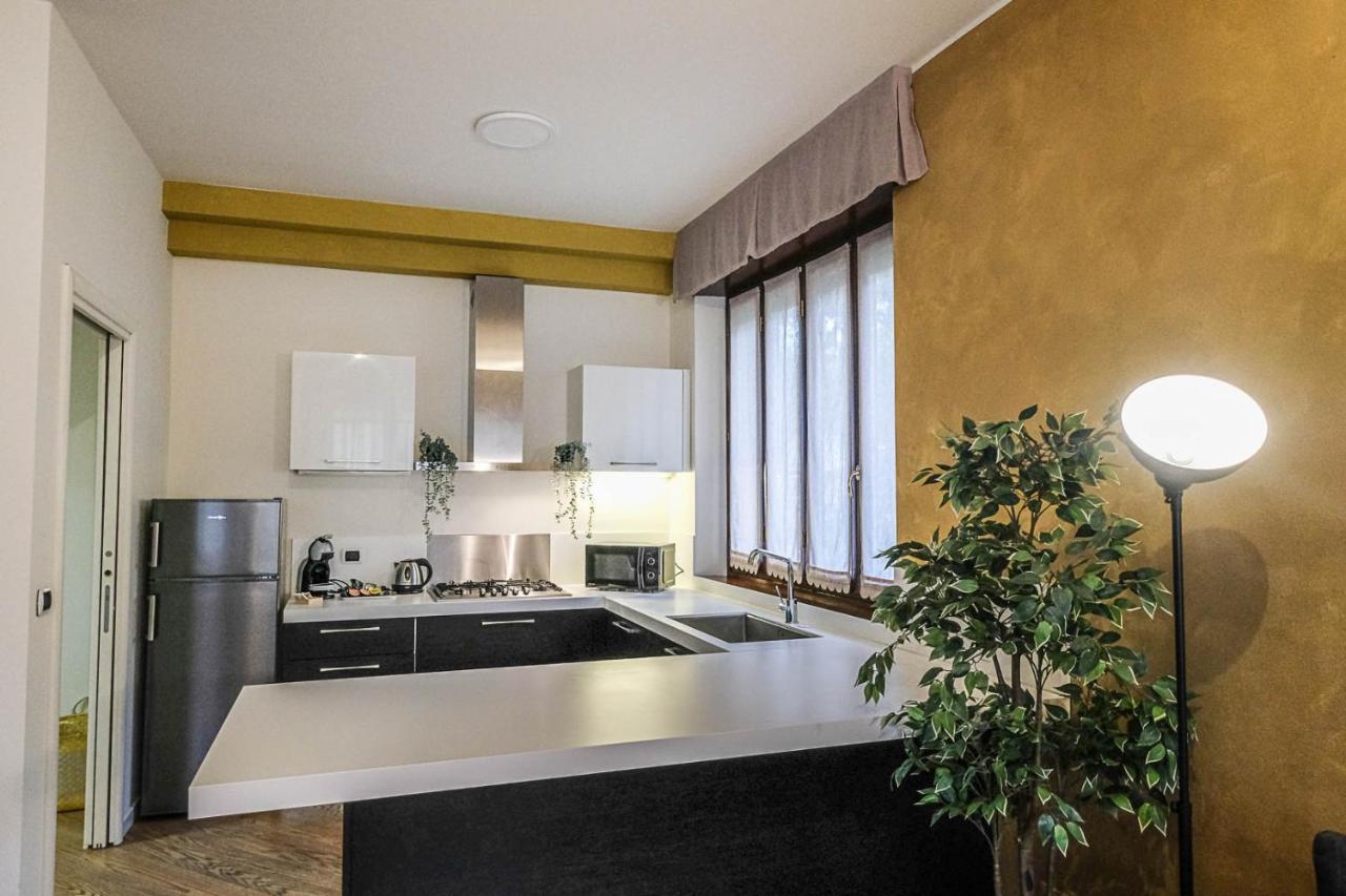 Verona Suites And Rooms ภายนอก รูปภาพ